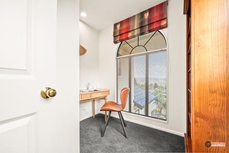 Photo of property in 2 Kirton Drive, Riverstone Terraces, Upper Hutt, 5018
