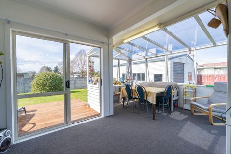 Photo of property in 35 Mararoa Drive, Manapouri, 9679