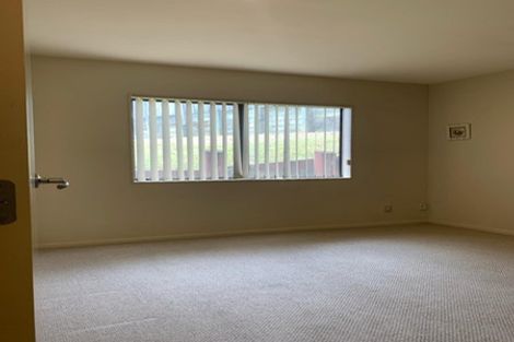 Photo of property in 3 Stroud Place, Henderson, Auckland, 0612