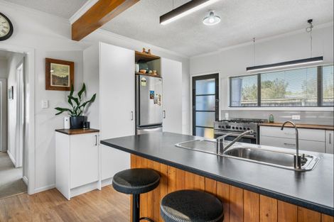 Photo of property in 38 Atkinson Road, Hurworth, New Plymouth, 4371