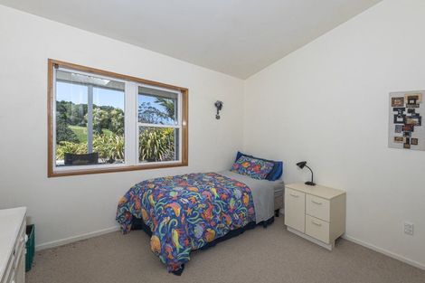 Photo of property in 96 Franklin Road, Parua Bay, 0192