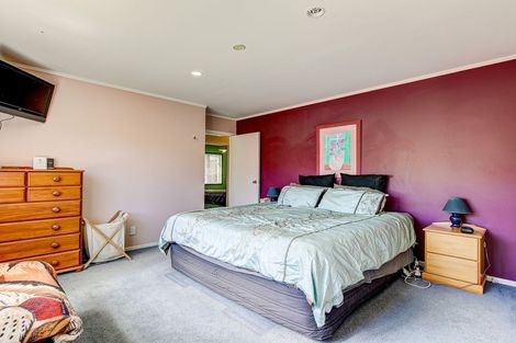Photo of property in 27 Thornley Street, Titahi Bay, Porirua, 5022