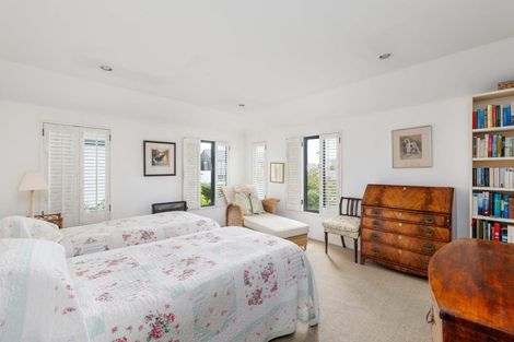 Photo of property in 56 Hawkesbury Avenue, St Albans, Christchurch, 8014