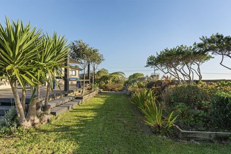 Photo of property in 37 Upper Pitone Road, Pitone, New Plymouth, 4374