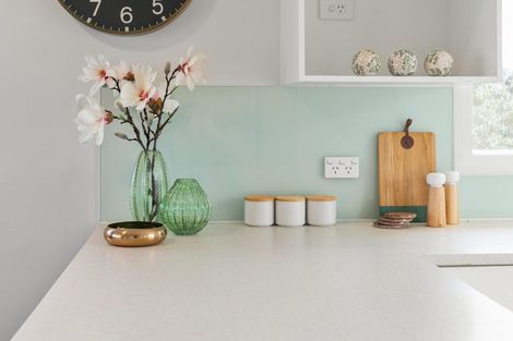 Photo of property in 19a Marewa Street, Te Atatu South, Auckland, 0610