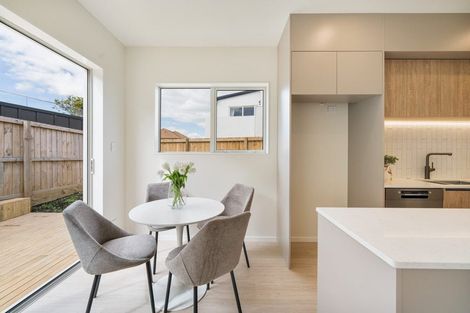 Photo of property in 6d Law Street, Torbay, Auckland, 0630