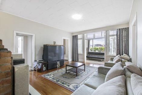 Photo of property in 135 Mountain Road, Mangere Bridge, Auckland, 2022