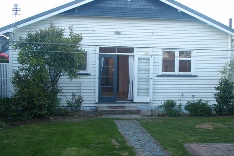 Photo of property in 74 Clare Road, St Albans, Christchurch, 8014