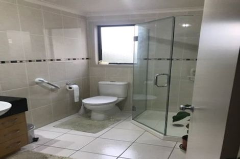 Photo of property in 19 Cambrian Crescent, Flat Bush, Auckland, 2016