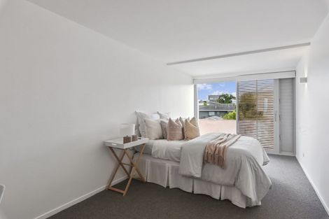 Photo of property in 384d Kapiti Road, Paraparaumu Beach, Paraparaumu, 5032