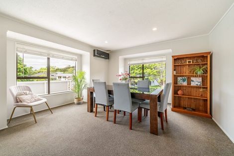 Photo of property in 56 Albatross Close, Whitby, Porirua, 5024