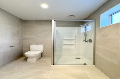 Photo of property in 2 Orowaru Avenue, Massey, Auckland, 0614