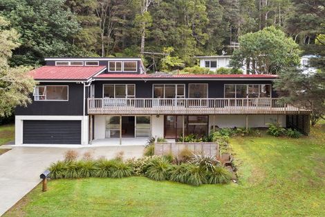 Photo of property in 26 Daffodil Street, Titirangi, Auckland, 0604