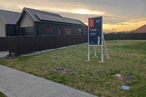 Photo of property in 87 Brookvale Road, Havelock North, 4130