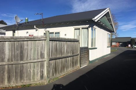 Photo of property in 64 Division Street, Riccarton, Christchurch, 8041