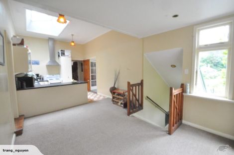 Photo of property in 140 Glenmore Street, Northland, Wellington, 6012