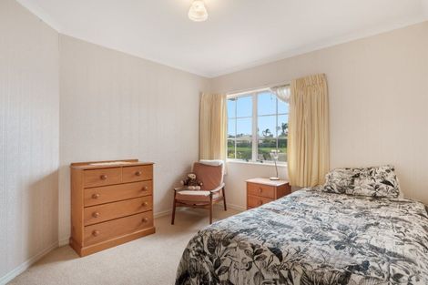 Photo of property in 28 Montego Drive, Papamoa Beach, Papamoa, 3118