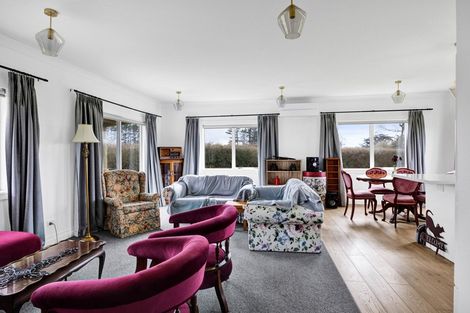 Photo of property in 297 Radnor Road, Midhirst, Stratford, 4394