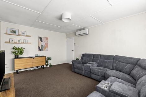 Photo of property in 11 Massey Crescent, Marewa, Napier, 4110