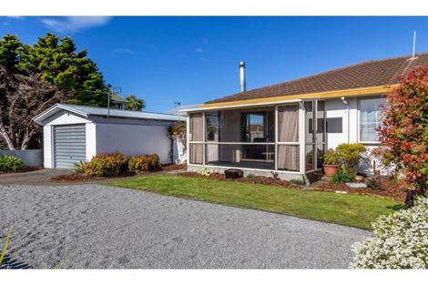 Photo of property in 2 Kidbrooke Street, Bromley, Christchurch, 8062