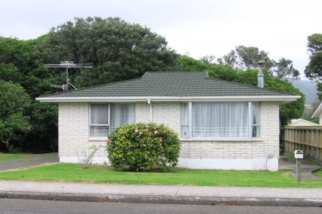 Photo of property in 44a Ngaio Road, Waikanae, 5036