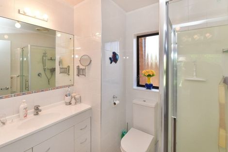 Photo of property in 59 Maygrove Drive, Orewa, 0931