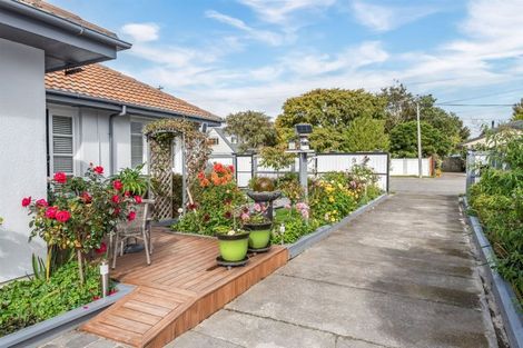 Photo of property in 50 Croziers Road, St Albans, Christchurch, 8052