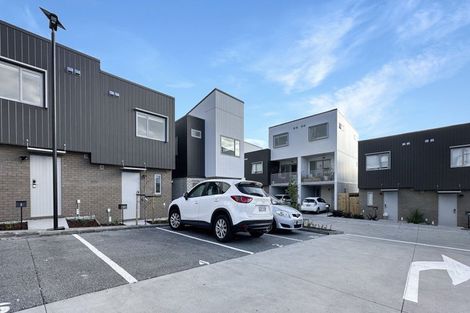 Photo of property in 2 Ngae Place, Mangere East, Auckland, 2024