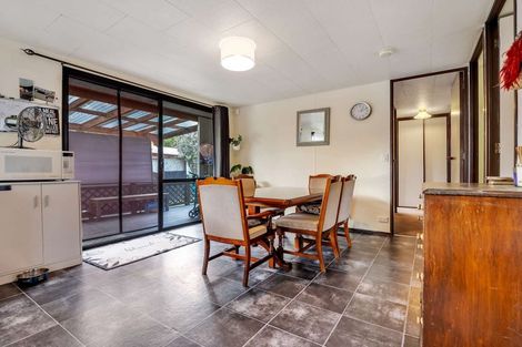 Photo of property in 32 Cemetery Road, Waiuku, 2123