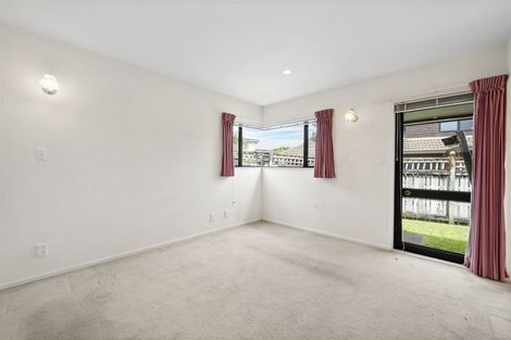 Photo of property in 2/20 De Menech Grove, Avalon, Lower Hutt, 5011
