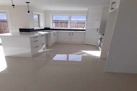 Photo of property in 7 Clifford Place, Amberley, 7410