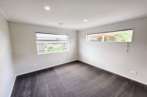 Photo of property in 49 San Priamo Place, Paraparaumu Beach, Paraparaumu, 5032