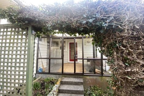 Photo of property in 15 Norwich Street, Wadestown, Wellington, 6012