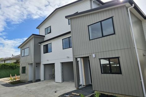 Photo of property in 26a Athena Drive, Totara Vale, Auckland, 0629