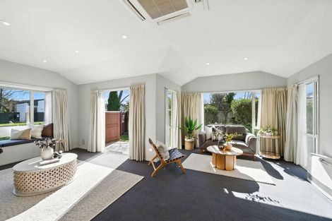 Photo of property in 36 Withells Road, Avonhead, Christchurch, 8042