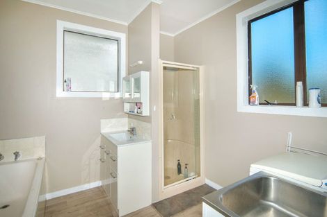 Photo of property in 91 Derby Street, Westport, 7825