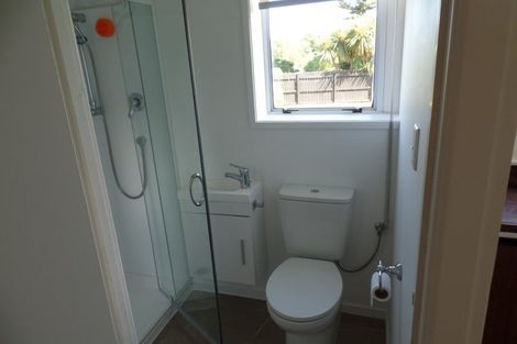 Photo of property in 25 Durham Avenue, Welbourn, New Plymouth, 4312