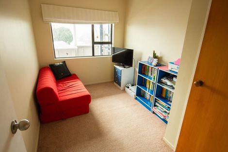 Photo of property in 18 Margaret Drive, Omokoroa, 3114