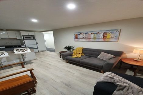 Photo of property in 58 Glamorgan Drive, Torbay, Auckland, 0630