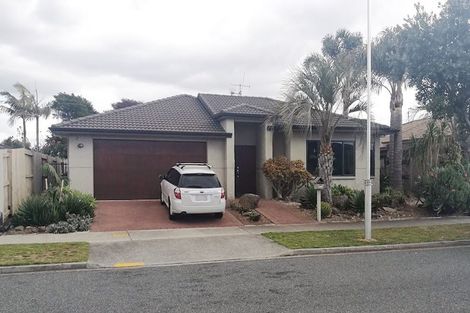 Photo of property in 36 Oriental Parade, Papamoa Beach, Papamoa, 3118
