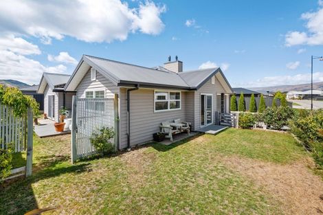 Photo of property in 13 Hosking Drive, Cromwell, 9310