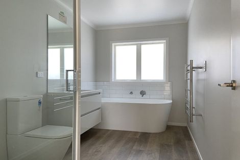 Photo of property in 18 Guy Street, Waipawa, 4210