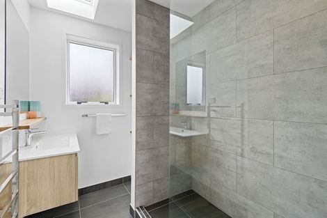 Photo of property in 389 Harewood Road, Bishopdale, Christchurch, 8053