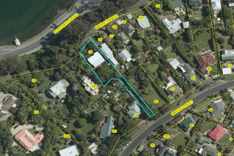 Photo of property in 23 Marine Parade, Macandrew Bay, Dunedin, 9014
