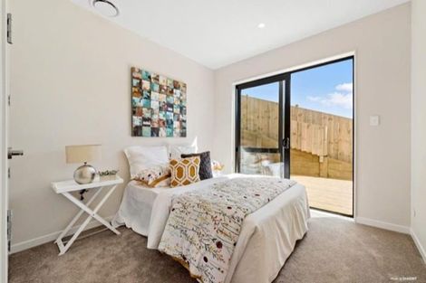 Photo of property in 13 Pacific Heights Road, Orewa, 0931