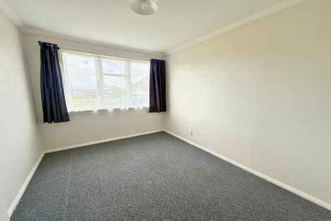 Photo of property in 16 Burns Street, Tawhero, Whanganui, 4501