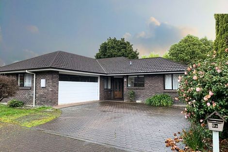 Photo of property in 9b Churchill Avenue, Hokowhitu, Palmerston North, 4410