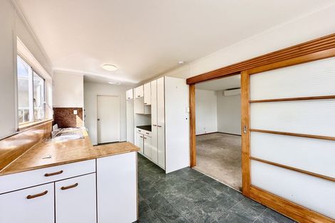 Photo of property in 32 Powrie Street, Glenfield, Auckland, 0629