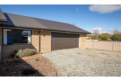 Photo of property in 28 Plunket Street, Omakau, 9376