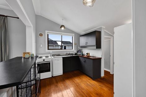 Photo of property in 16a Sunnyvale Street, Bell Block, New Plymouth, 4312